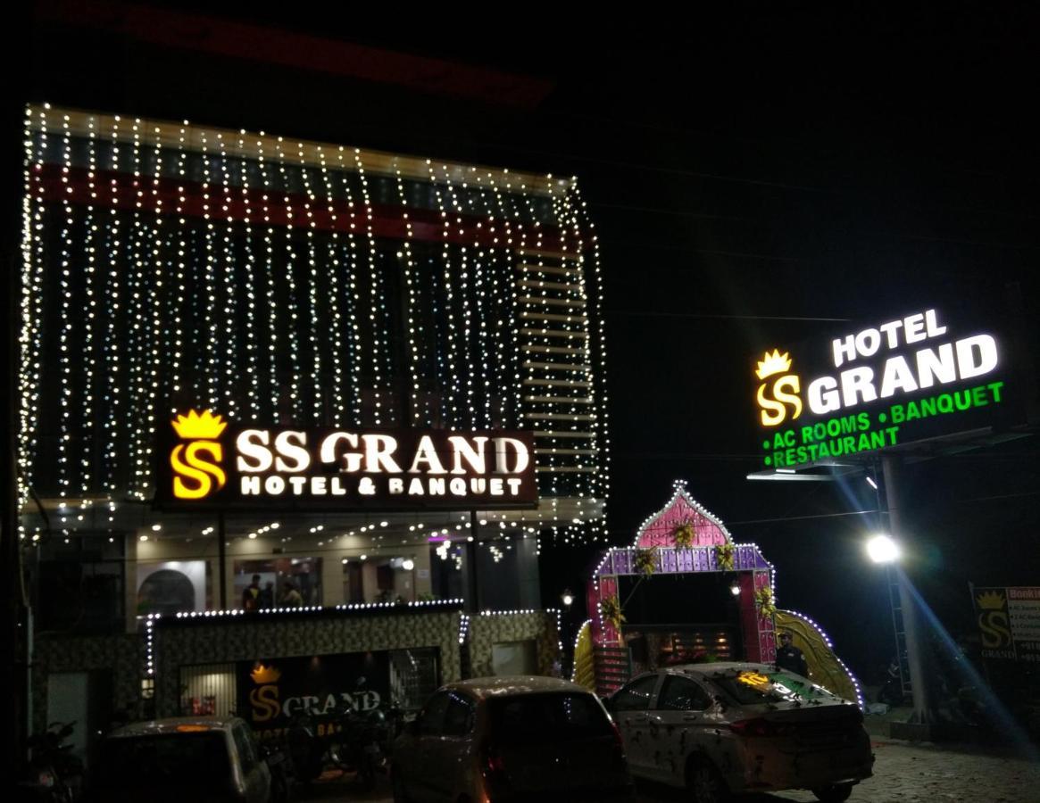 Hotel Ss Grand Lucknow