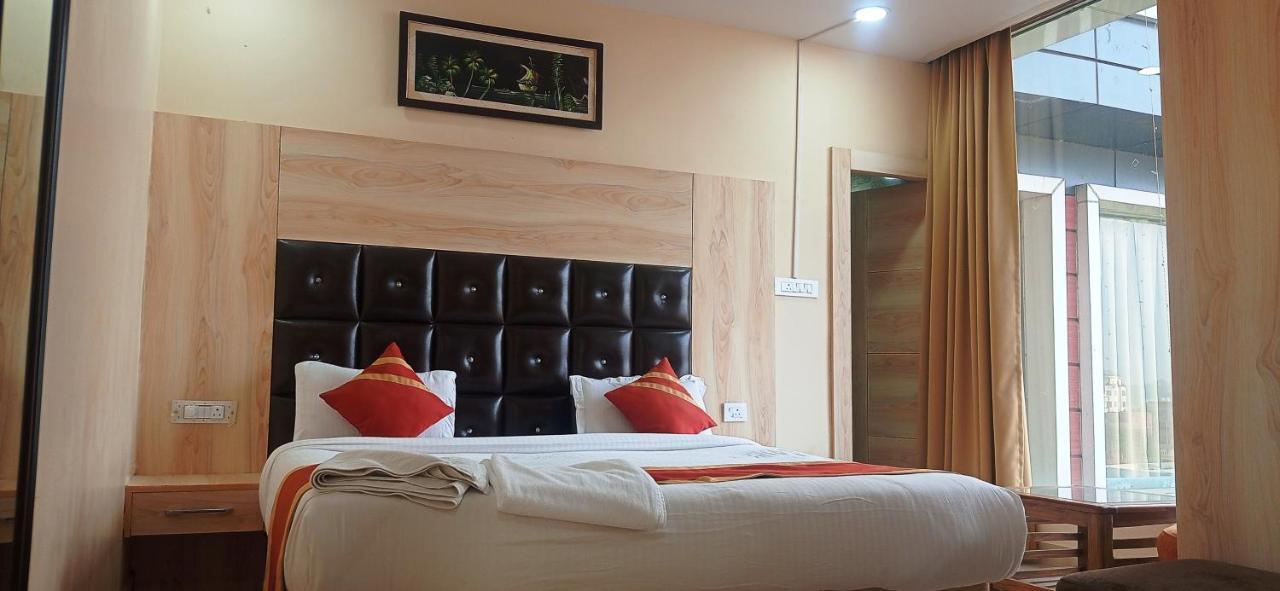 Ss Grand Hotel 3*